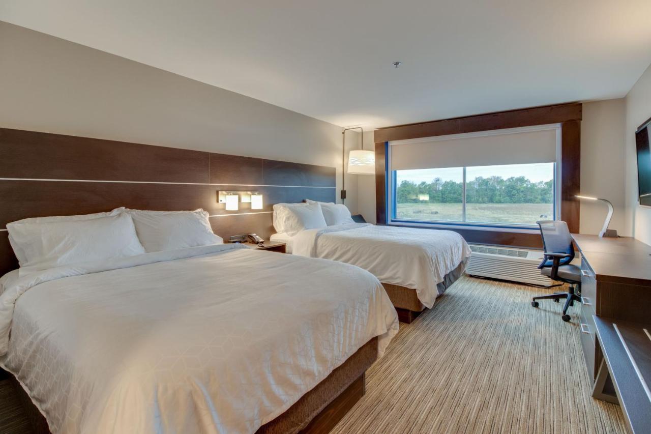 Holiday Inn Express & Suites - Union City By Ihg Exterior photo